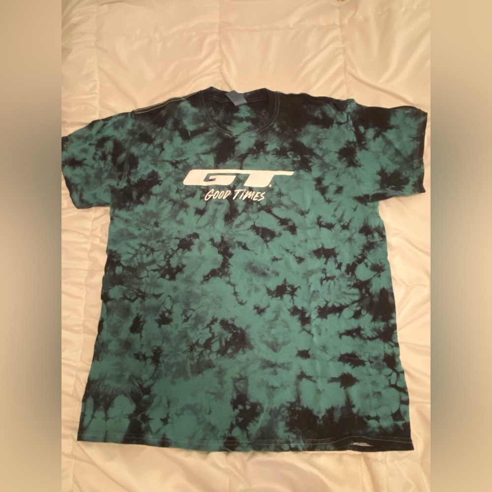Unisex GT bicycles tshirt size L